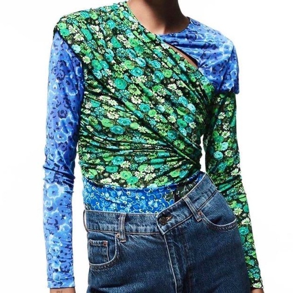 ZARA Patchwork Floral Blouse Top Keyhole Neckline Ruched Draped Cape Sleeve NWOT - Picture 8 of 16